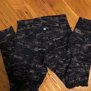 COPY - Lululemon align leggings. Size 6